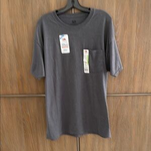 Gray Short Sleeve Crew Neck Tee